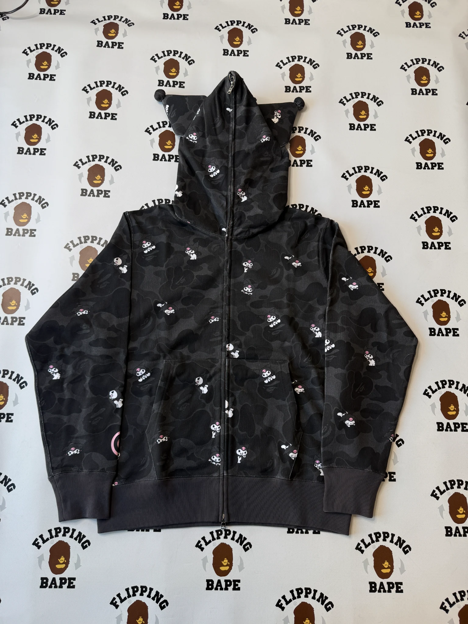 BAPE X KUROMI CAMO FULL ZIP HOODIE 2